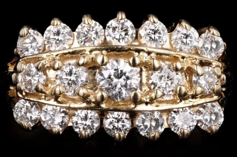 Modern 14K Yellow Gold 1 Carat Total Weight Diamond Ring