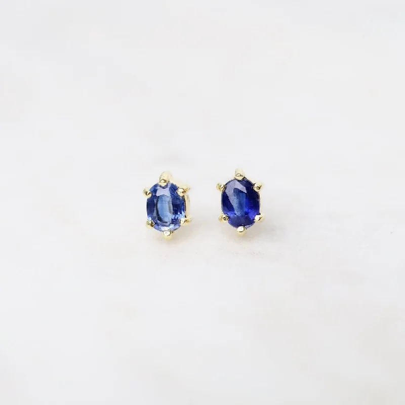 Oval Claw-set Kyanite Studs - Gold Vermeil