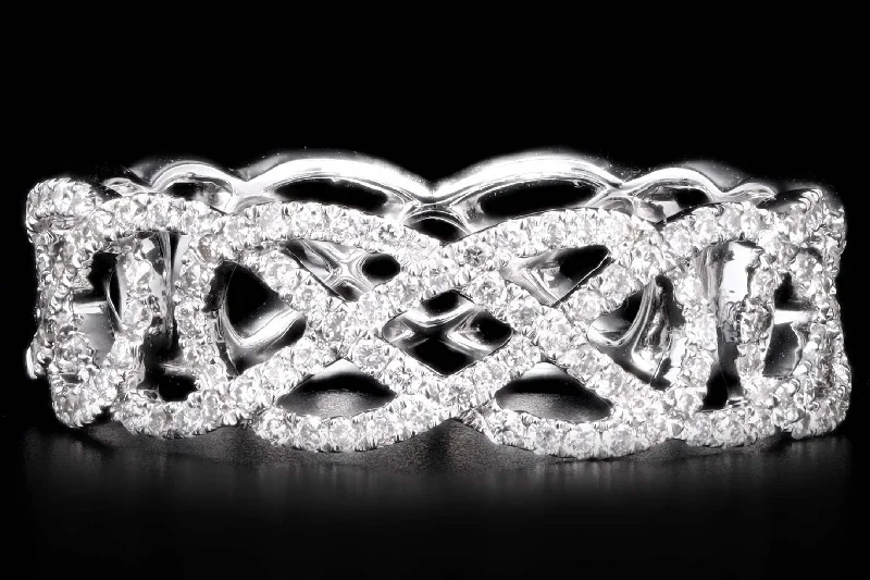 Modern Hidalgo 18K White Gold Diamond Band