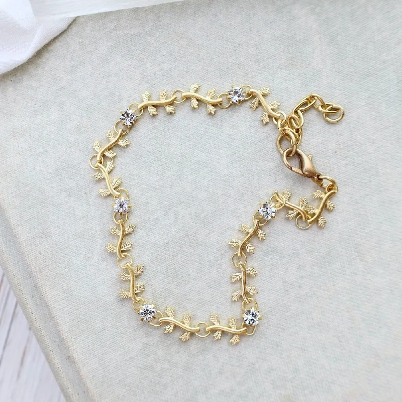 Golden Vine Bracelet - Gold Plate