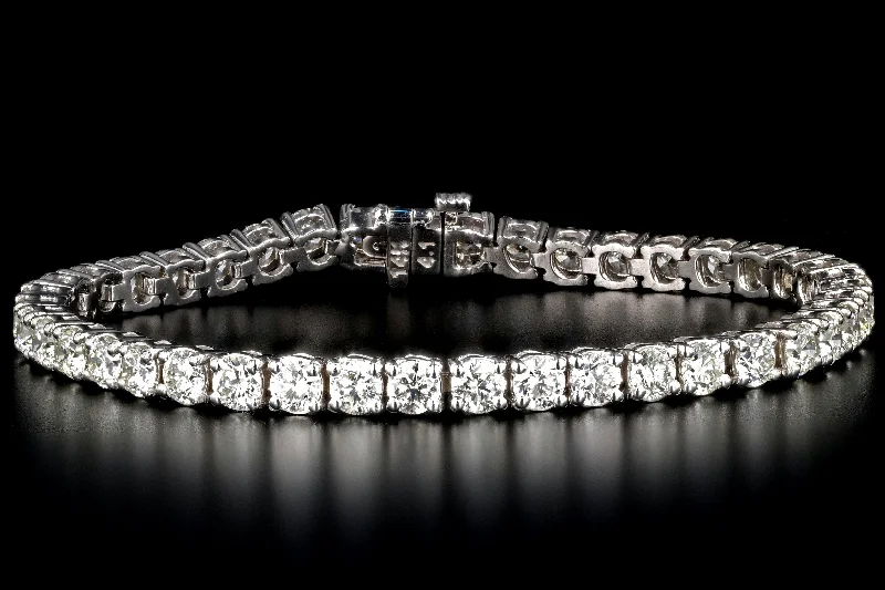 Modern 14K White Gold 8.5 Carat Diamond Tennis Bracelet 7.5"