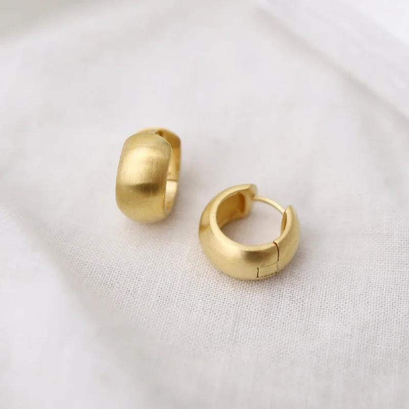 Perfect Wide Click Huggie Hoops - Brushed Gold Vermeil