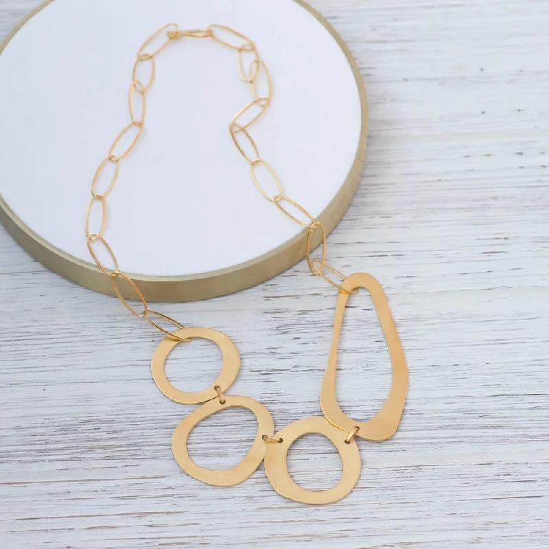 Asymmetrical Organic Rings Necklace - Gold Plated